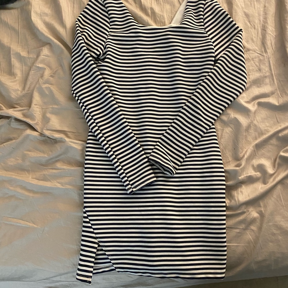 Striped long sleeve mini